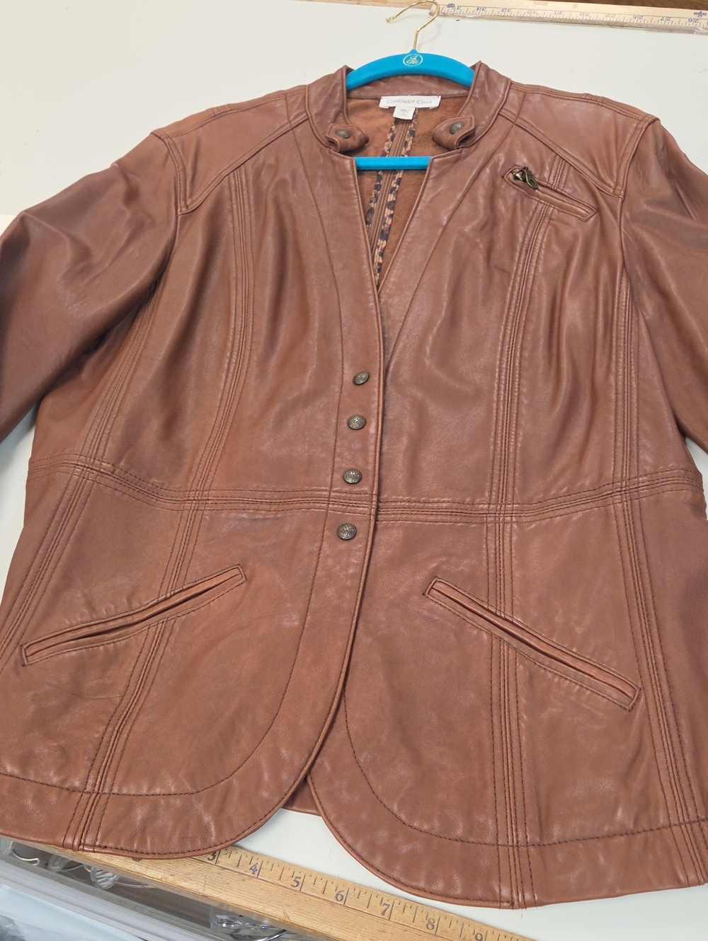 Brown Leather Jacket Snap Closure. 2 Slash Pockets